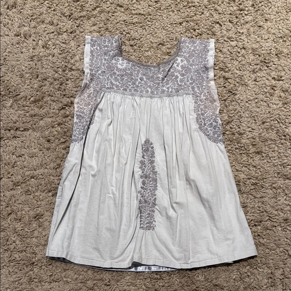 Mi Golondrina Gray Embroidered Flores Blouse Top Small